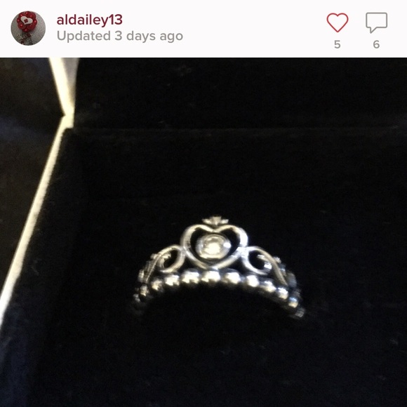 Poshers that SELL fakes! Plz read! Plz Share! - Picture 4 of 8