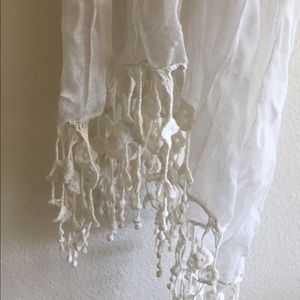 Cream lace scarf!