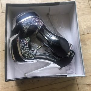 New Glitter Chrome Heels Size 6.5