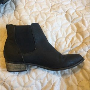 DSW black short boots