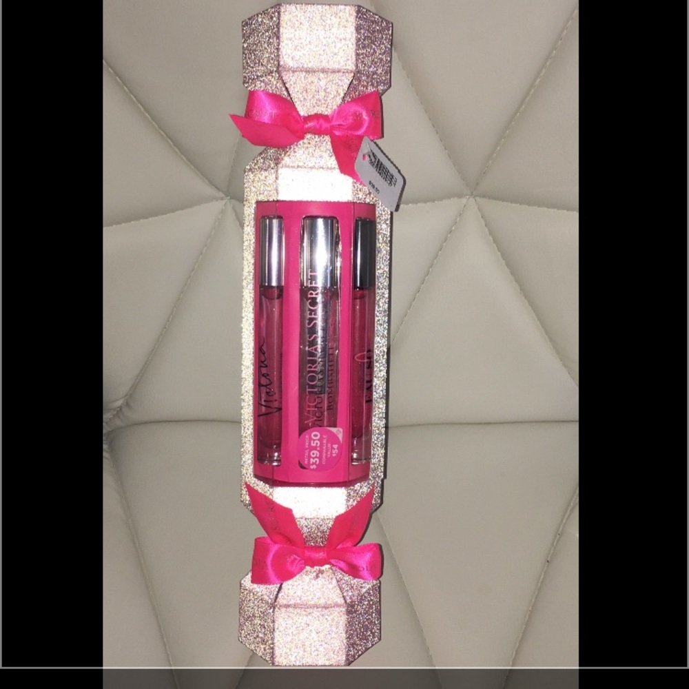 Victoria's secret perfume set.