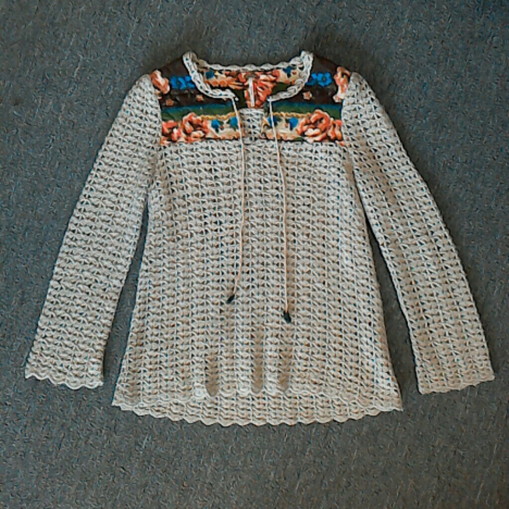 🌸Free People Crochet Blouse🌸