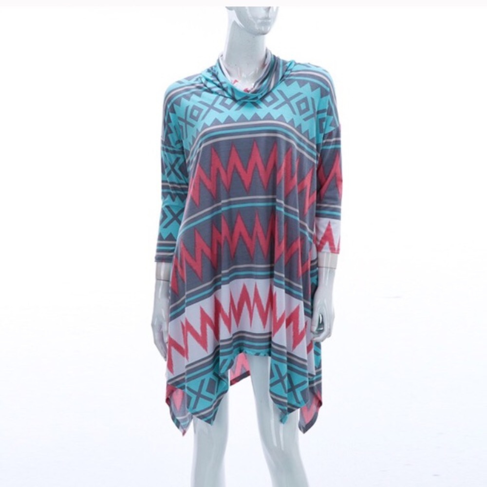 Gorgeous Lightweight Tunic Only Two Left! - Picture 3 of 4