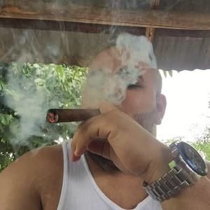 Meet your Posher, Frank