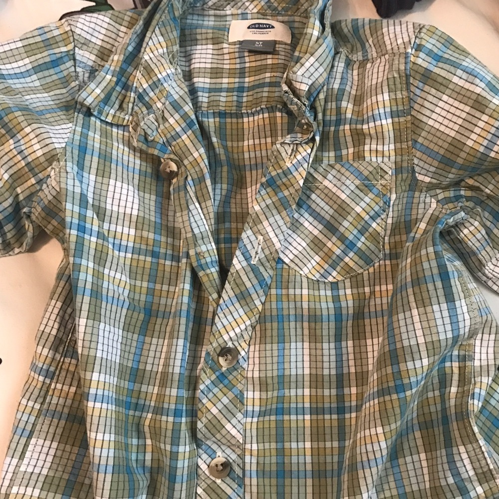 Old navy size 4 plaid shirt