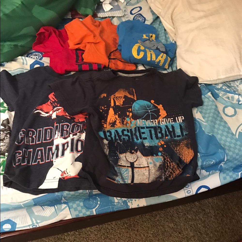 Boys shirt lot size 4t