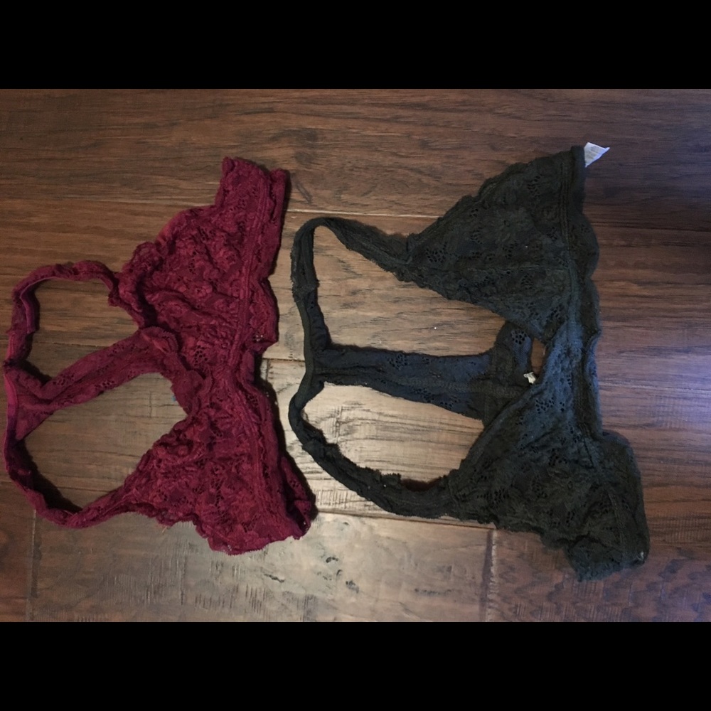 Two bralettes (maroon and dark green)