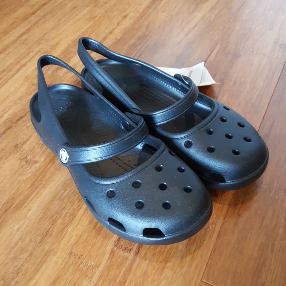 Never Worn Womens Crocs size 8