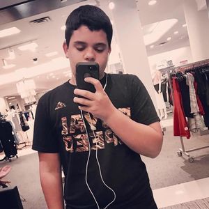 Meet your Posher, Felix