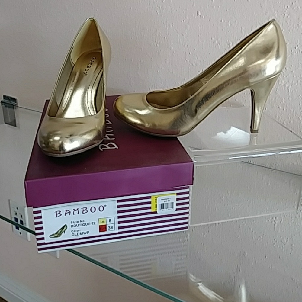 $12 Bamboo gold metallic round toe short heels