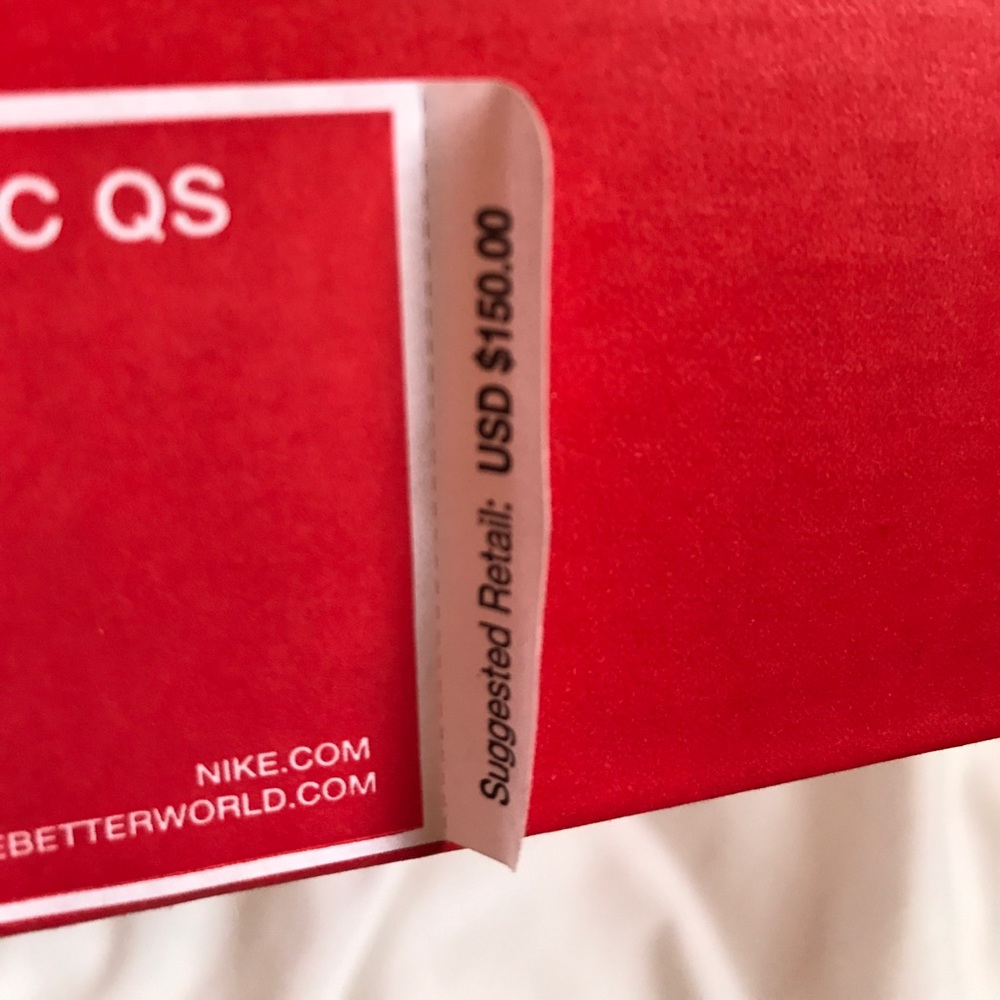 NWT Nike Thea embroidery🐾 - Picture 7 of 7