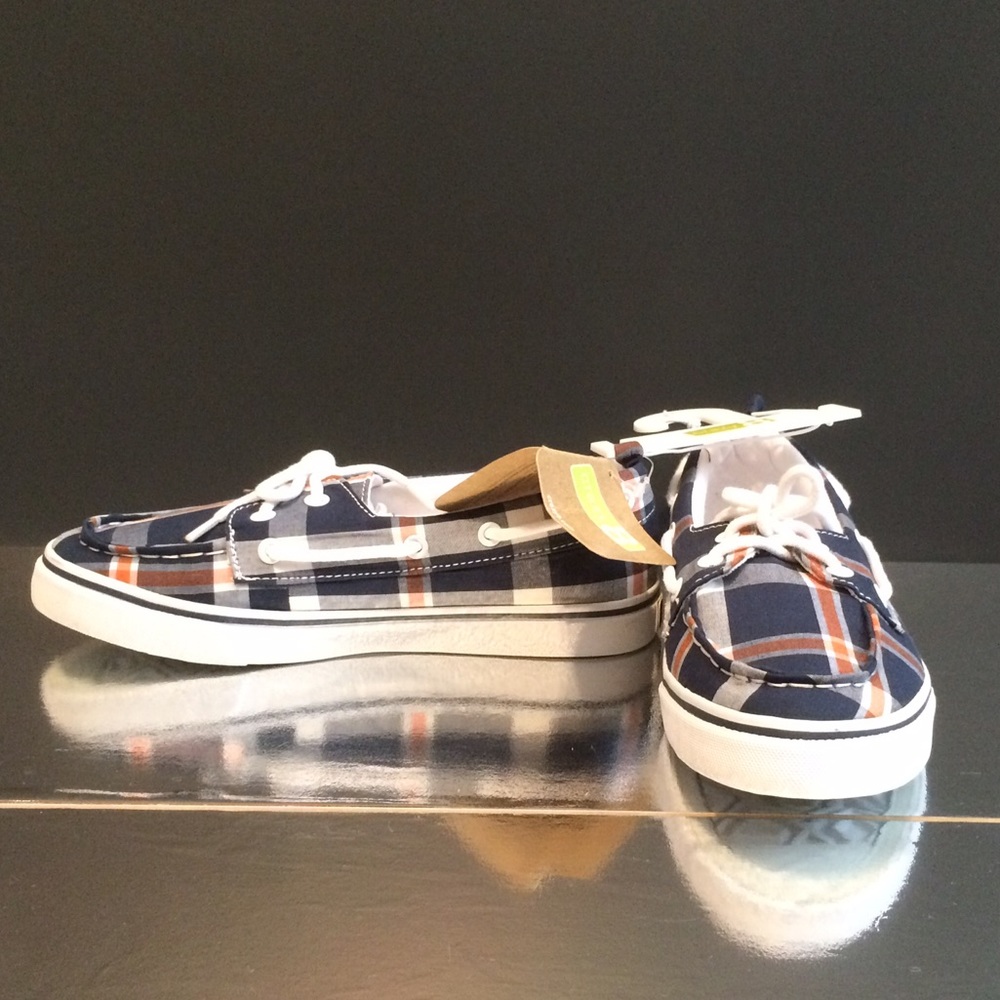 Crazy 8 Plaid Boat Shoes