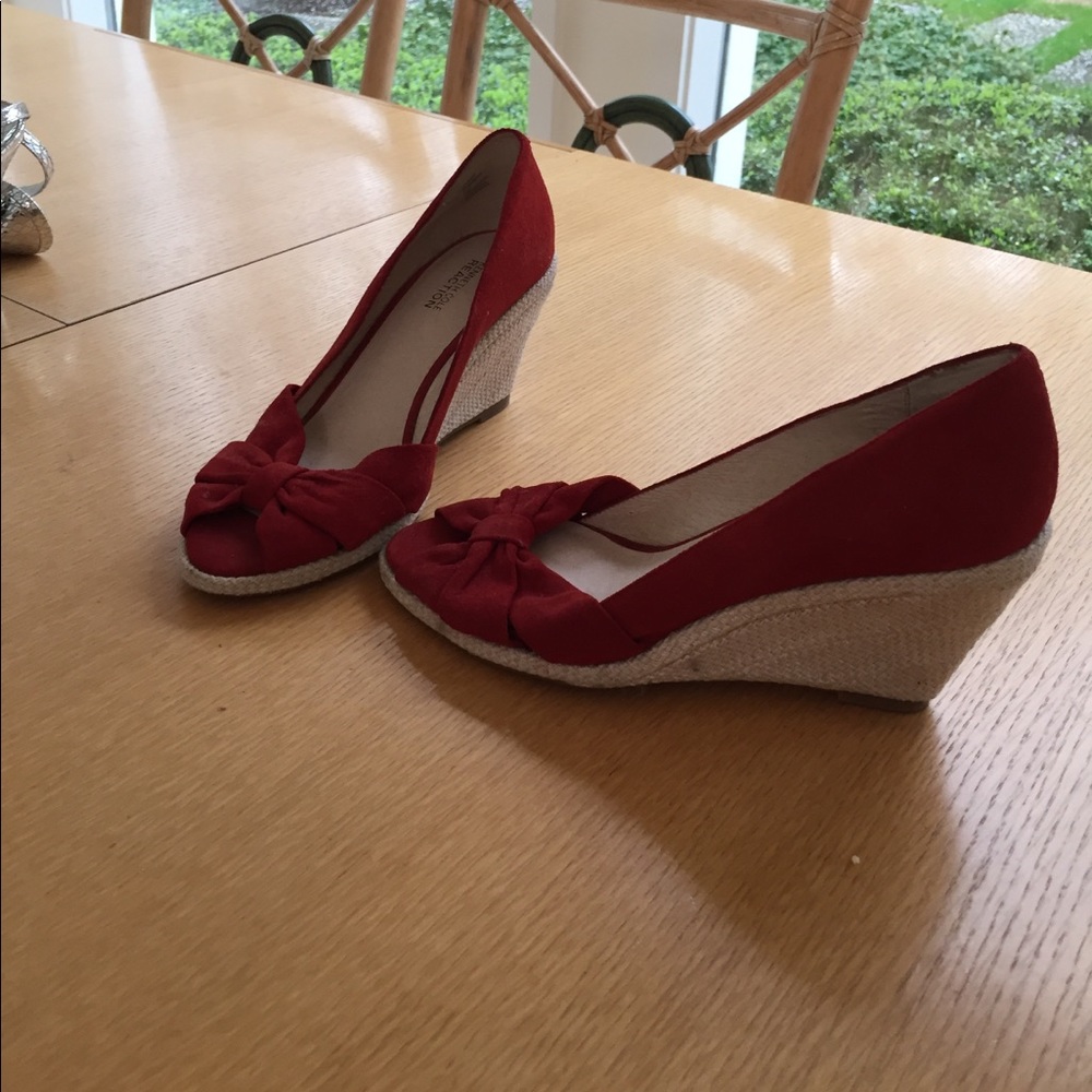 Kenneth Cole Platform shoes. Red suede