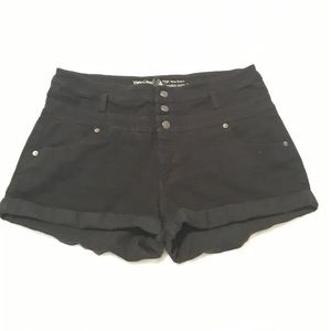 High waisted black shorts!