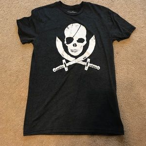 Pirate graphic tee