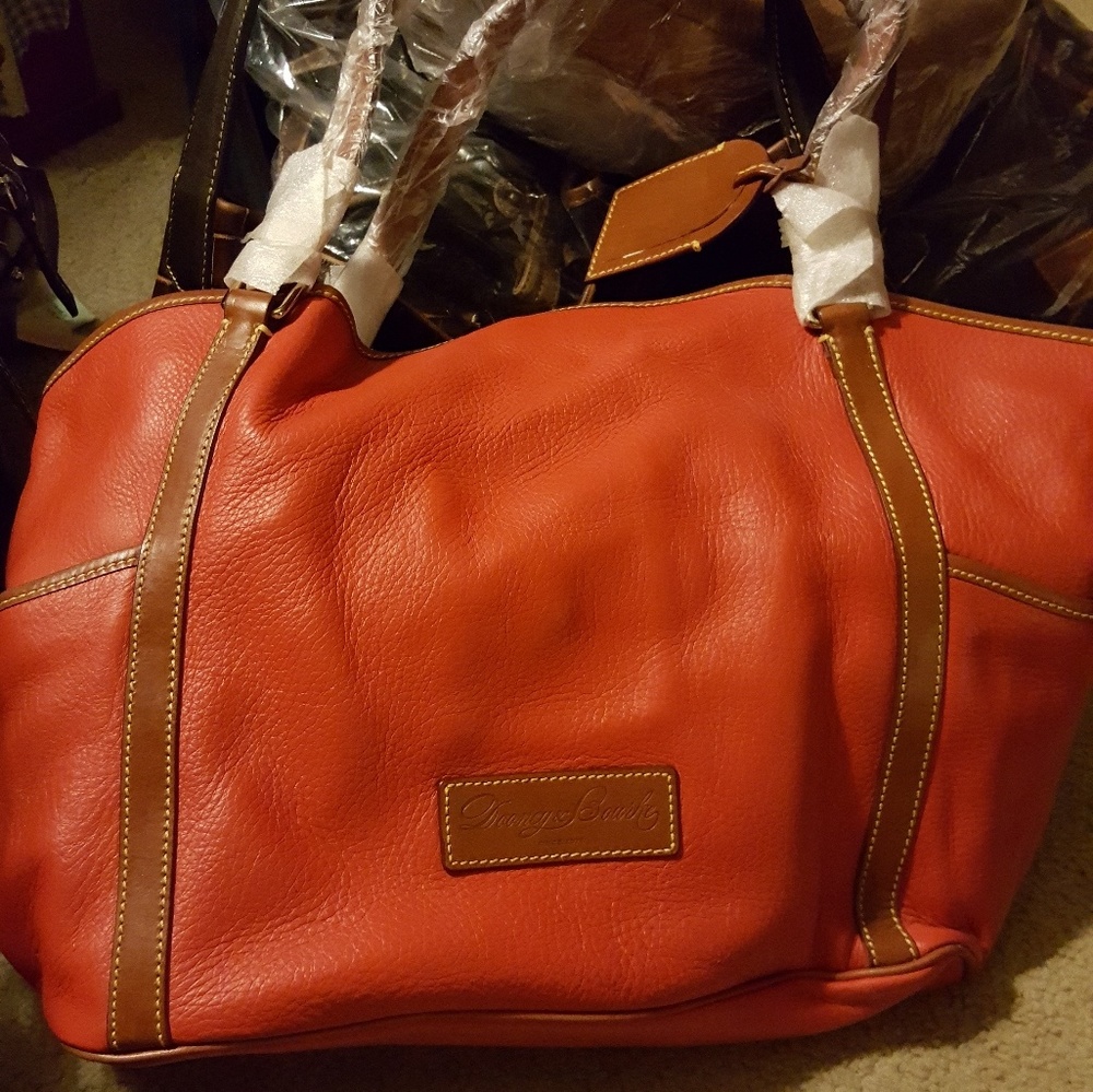 Nwot Dooney st and Bourke