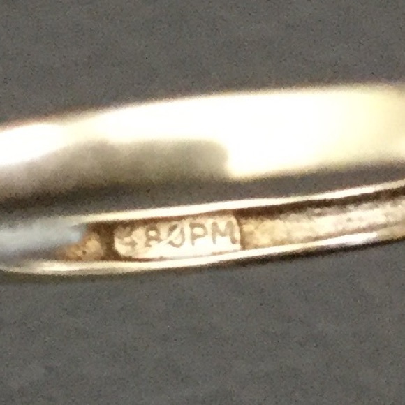 Diamond gold ring - Picture 4 of 8