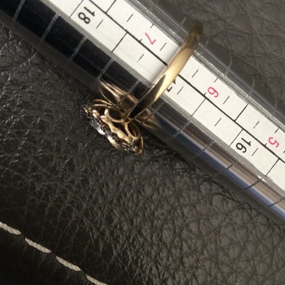 Diamond gold ring - Picture 5 of 8