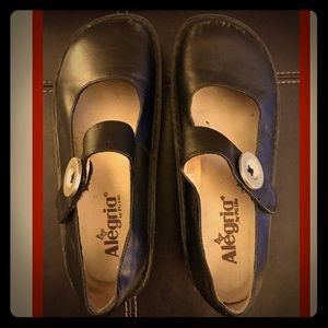 Alegria Black Shoe