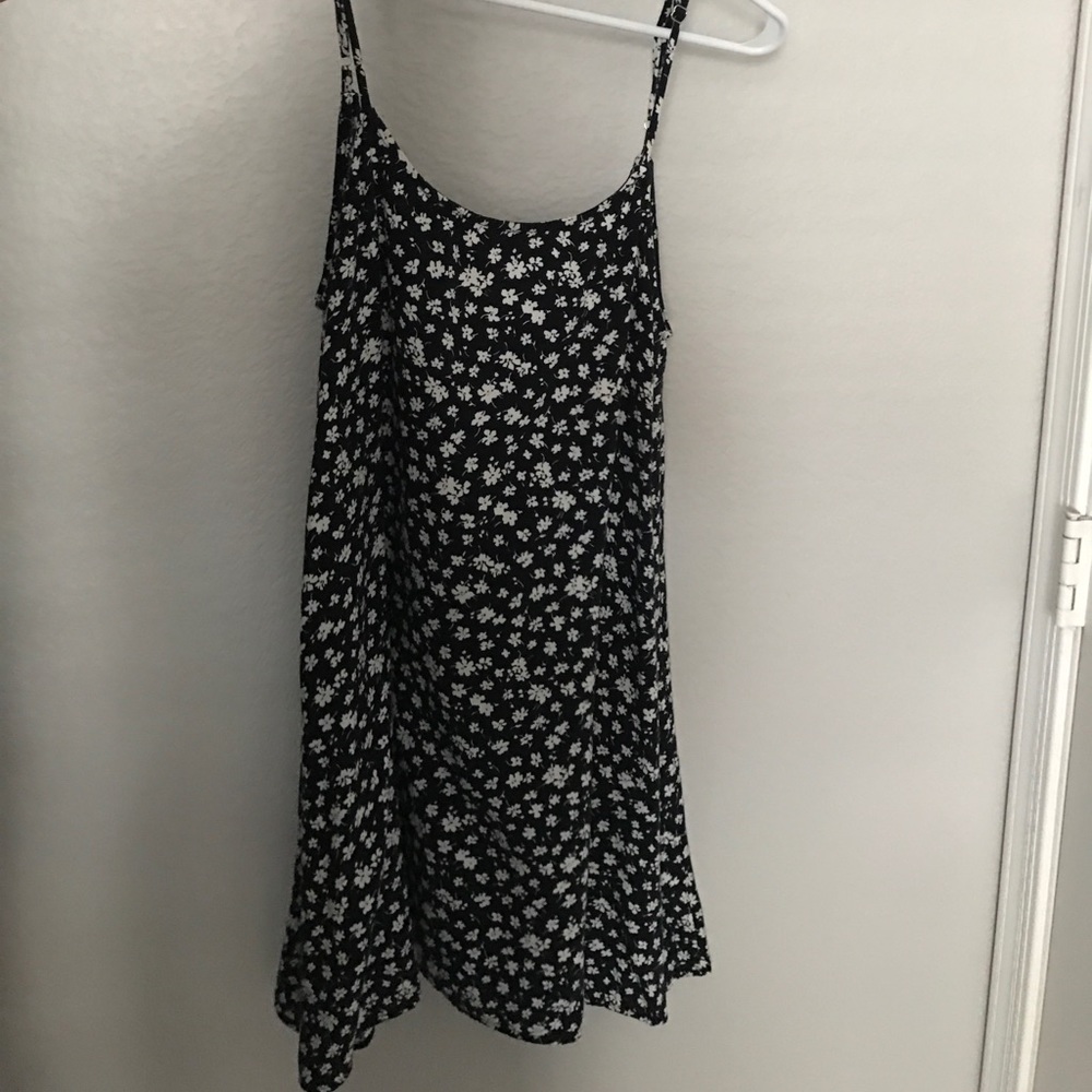 brandy melville / john gault dress