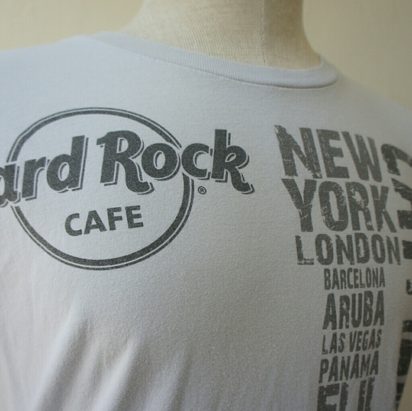 Other - Hard Rock Cayman Islands t shirt large