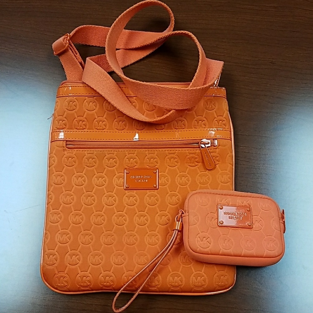 Michael Kors Crossbody Purse