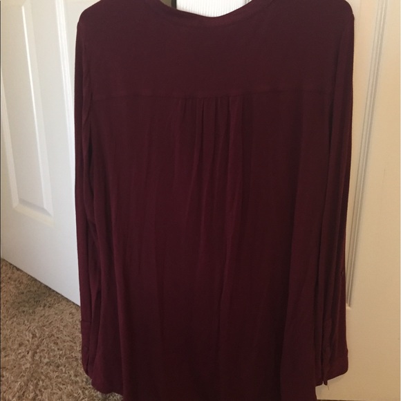 Maroon long sleeve shirt - Picture 4 of 4