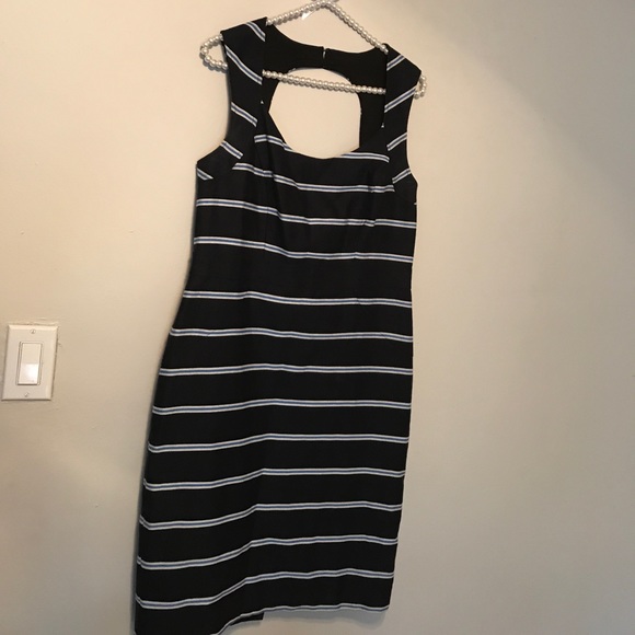 Ann Taylor Dress 8 - Picture 4 of 7