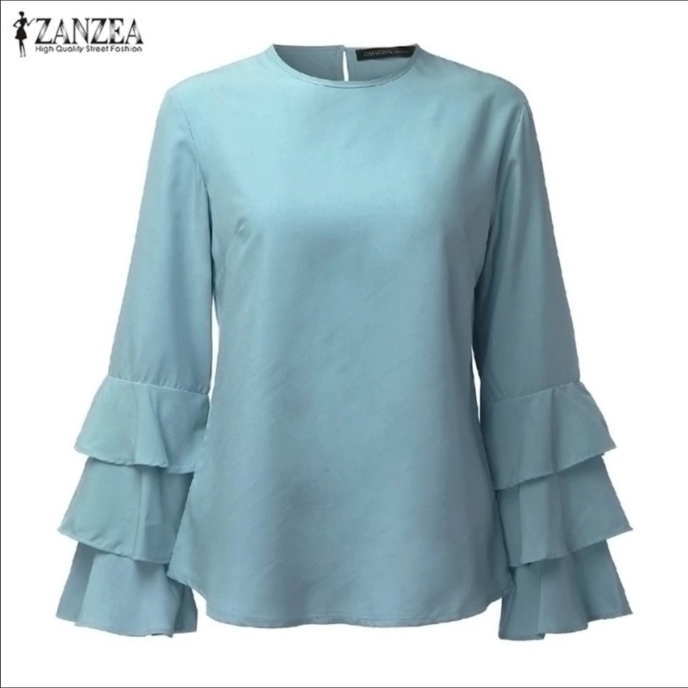 SALE!!!!!!!!! NWT RUFFLE BLOUSE