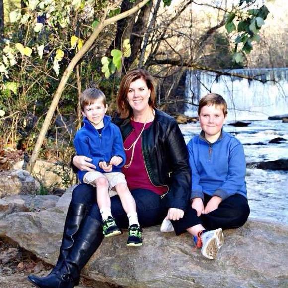 Meet your Posher, Melissa - Picture 1 of 1