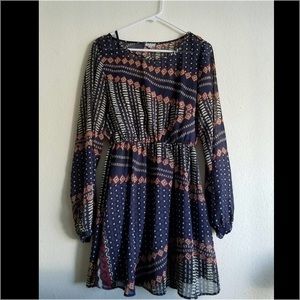 Dress long sleeved