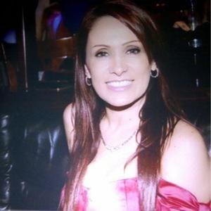 Meet your Posher, Nora