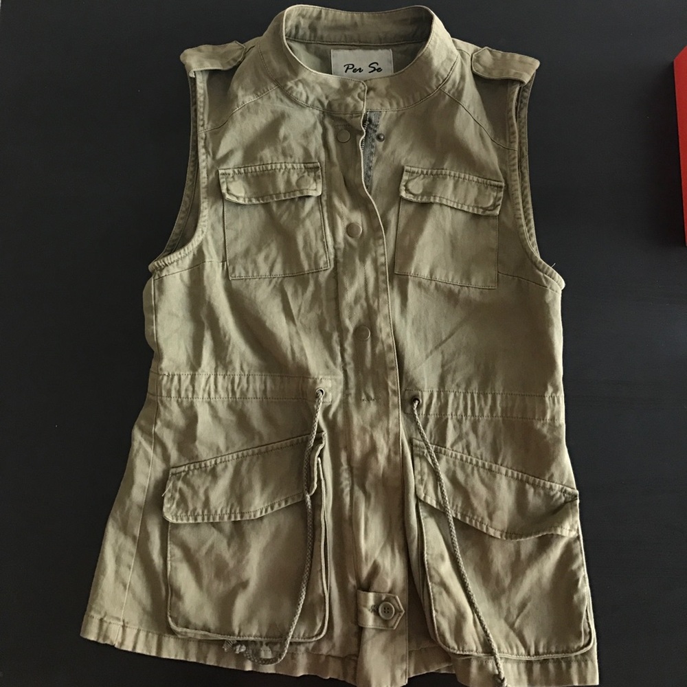 Green jacket, vest, Parka