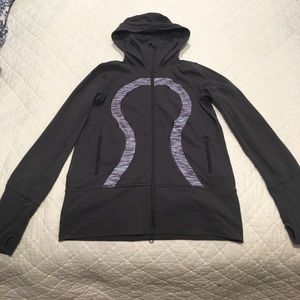 LULULEMON size 10 zip up hoodie