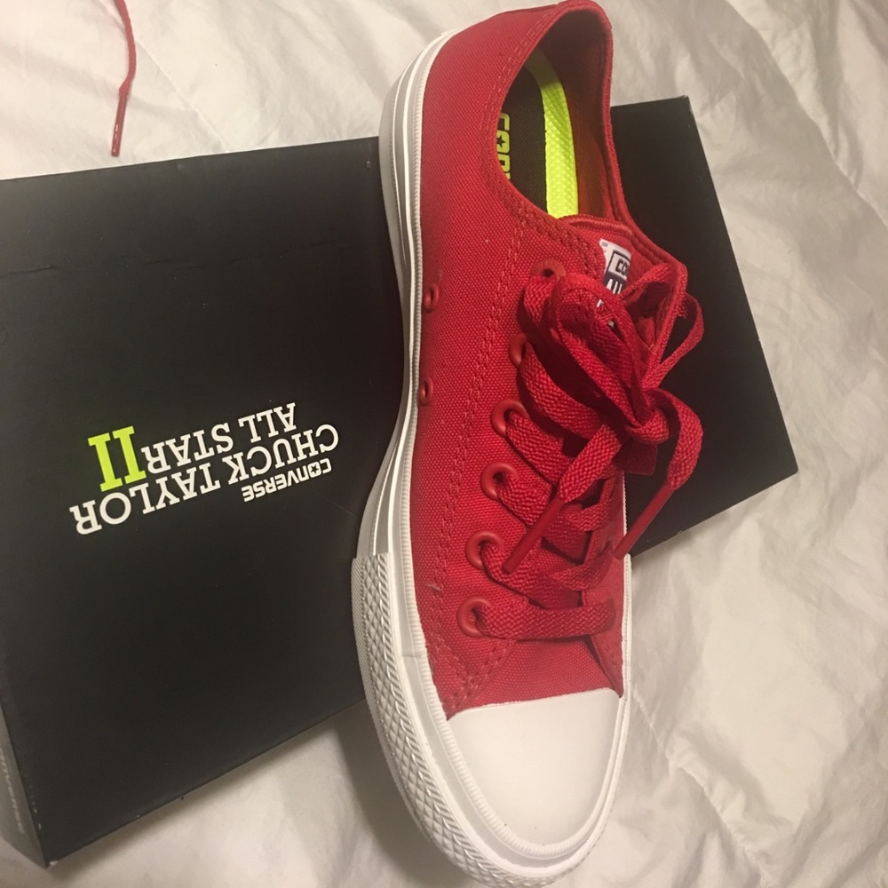 Brand new red low top converse