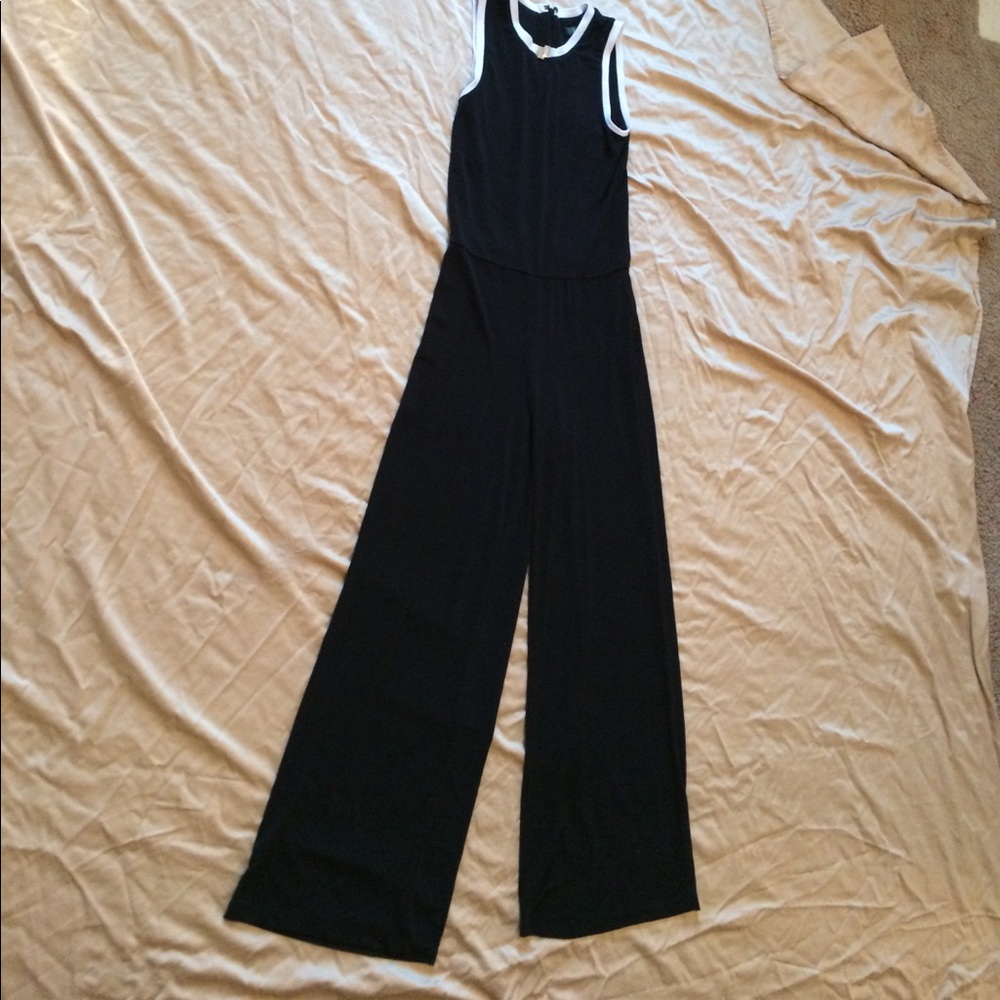 One piece suit