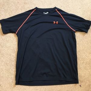 Men's Under Armour shirt