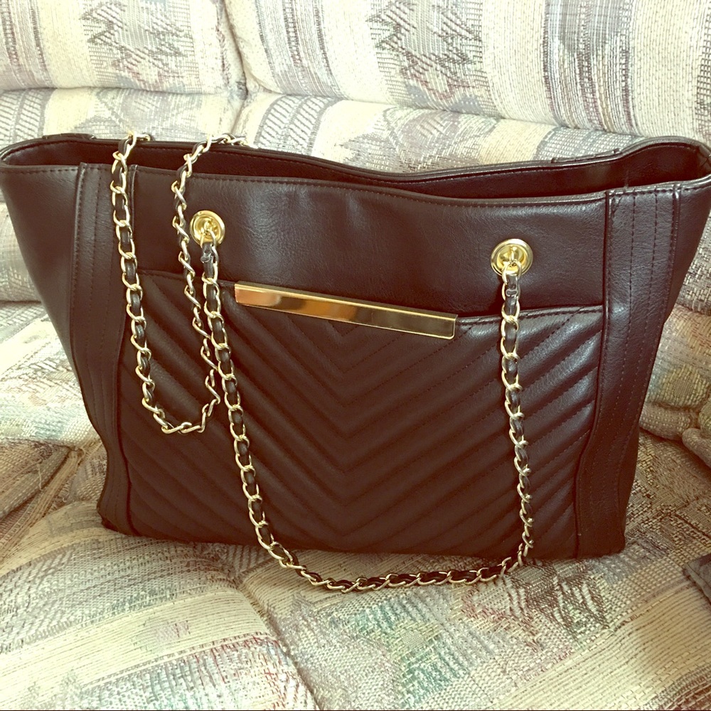 Classy Black Purse