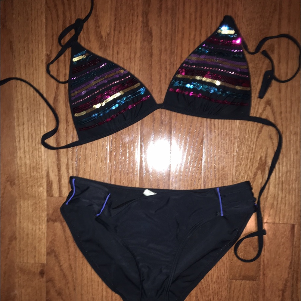 Black TWO PIECE bikini