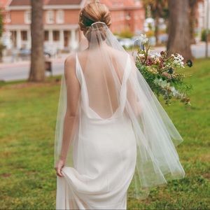 Melinda Rose Fingertip Veil with Blusher