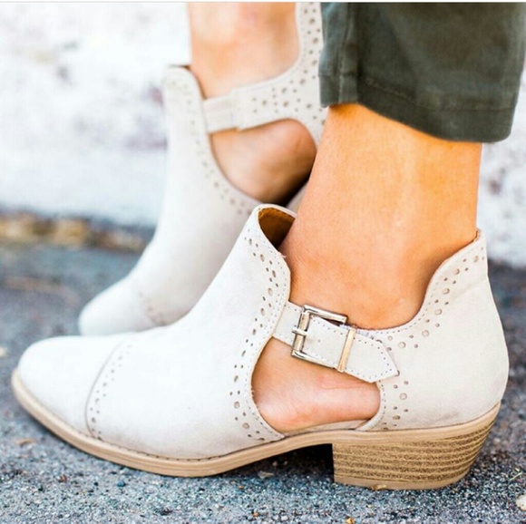 Shoes - //The Jillian// Taupe cutout ankle booties