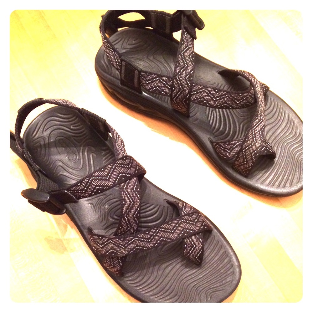 Size 8 chacos
