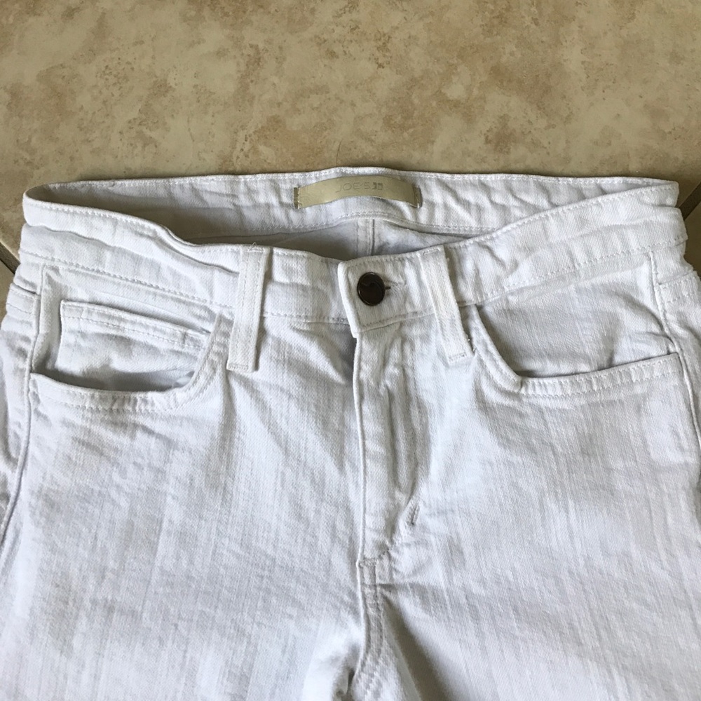 Joe's Jeans white high water in Bonnie cut - Picture 2 of 5