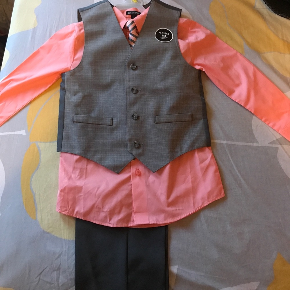 Boys 4 piece suit set