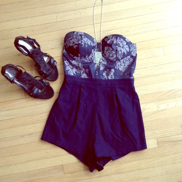 Tobi Dresses & Skirts - Romper