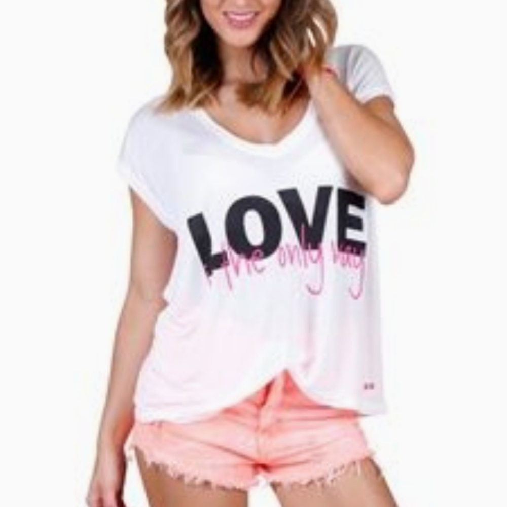 Peace Love World, Fashion Top, Love is the only way, w/Gift, NWT