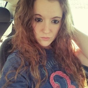 Meet your Posher, Kara