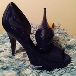 Jessica Simpson blue navy heels !!!