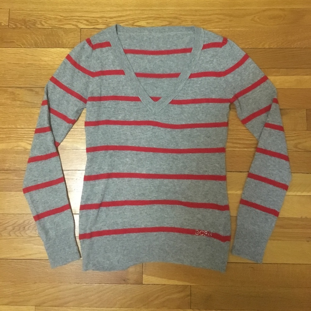 Light Striped Pull-over