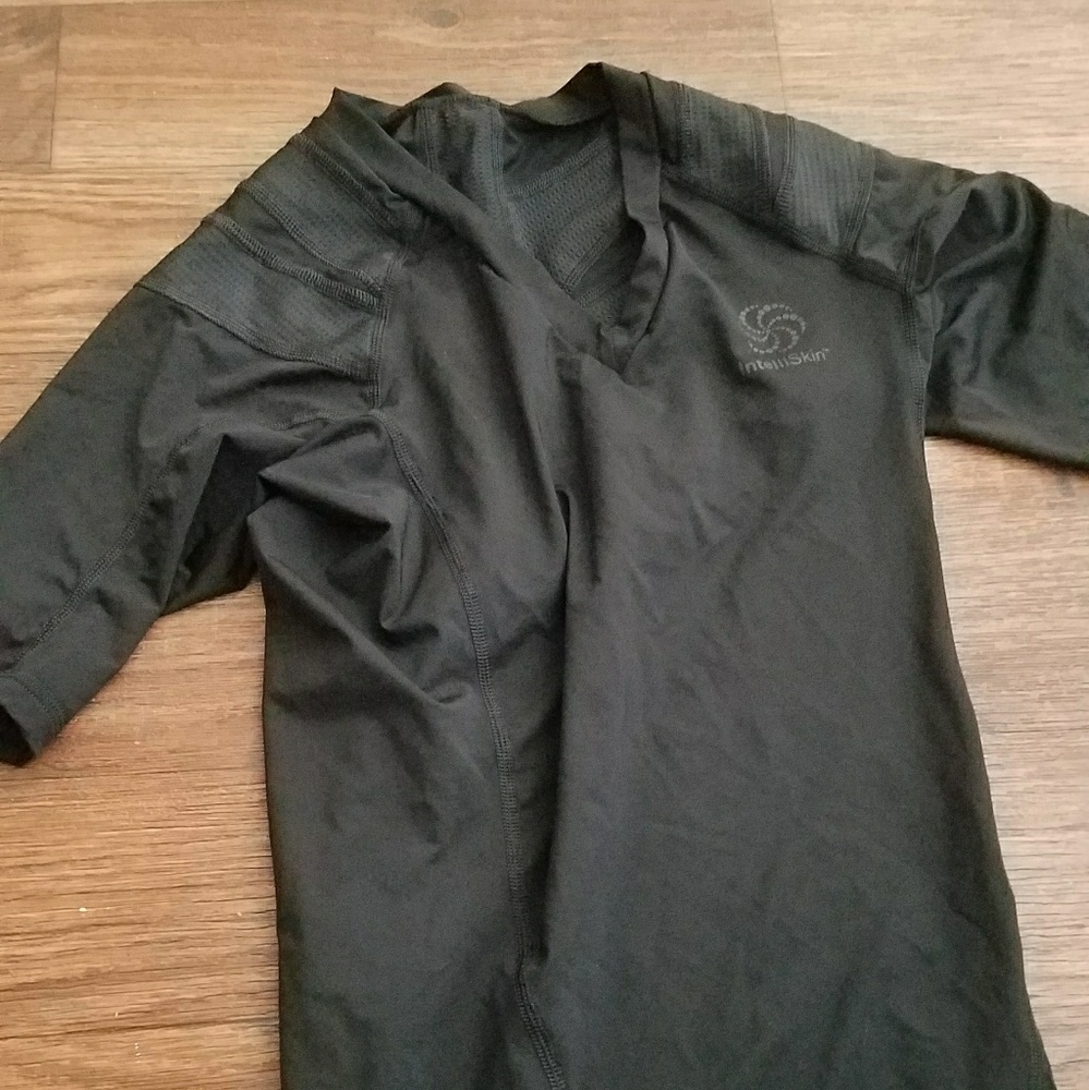 Medium intelliskin shirt